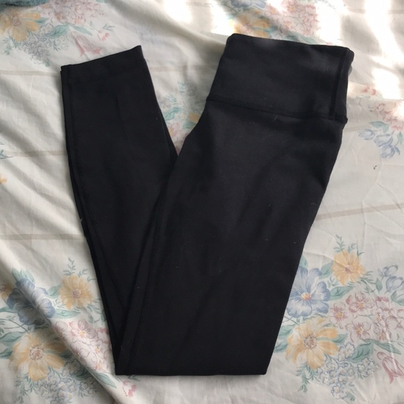 lululemon athletica Pants - Lulu Lemon Wunder Under Leggings